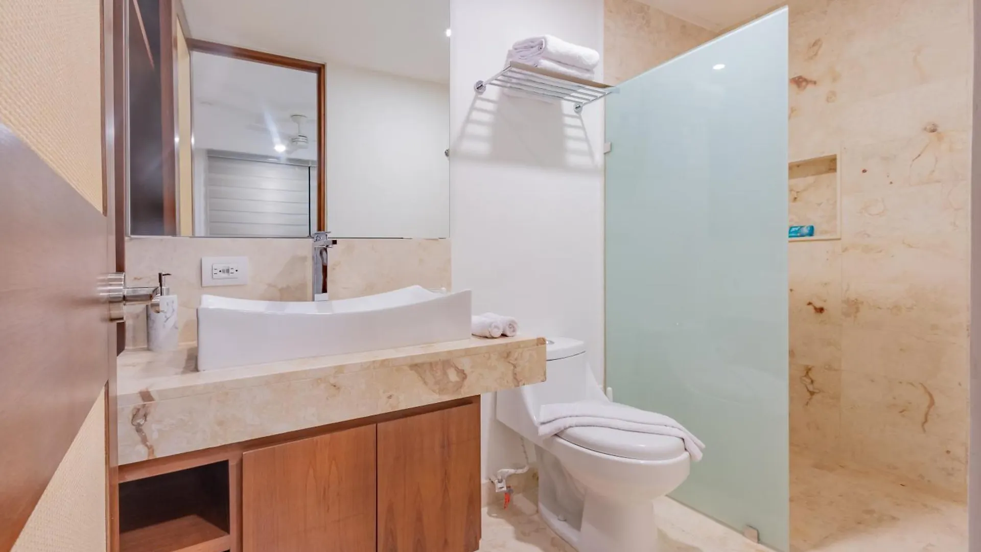 Tropical Bliss Apartments 3 Pools Rooftop Lounge And Gym Akumal Μεξικό