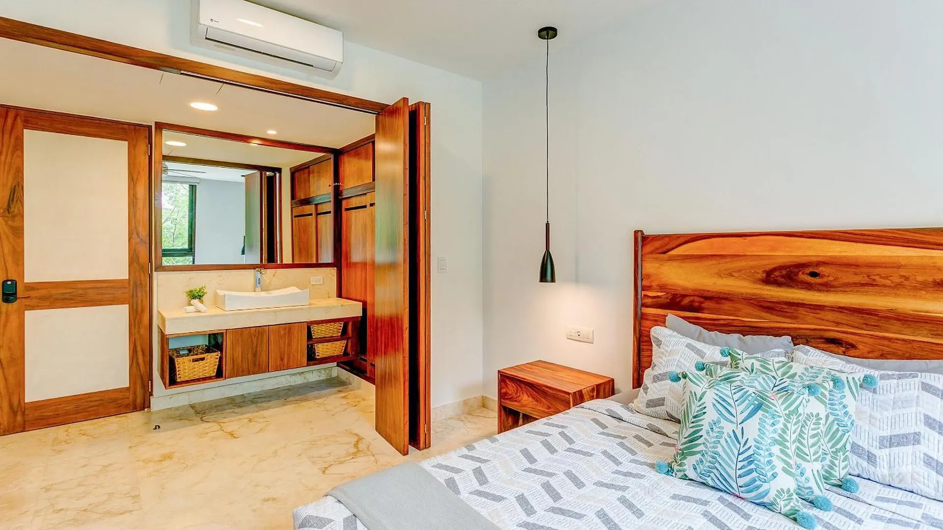 Tropical Bliss Apartments 3 Pools Rooftop Lounge And Gym Akumal