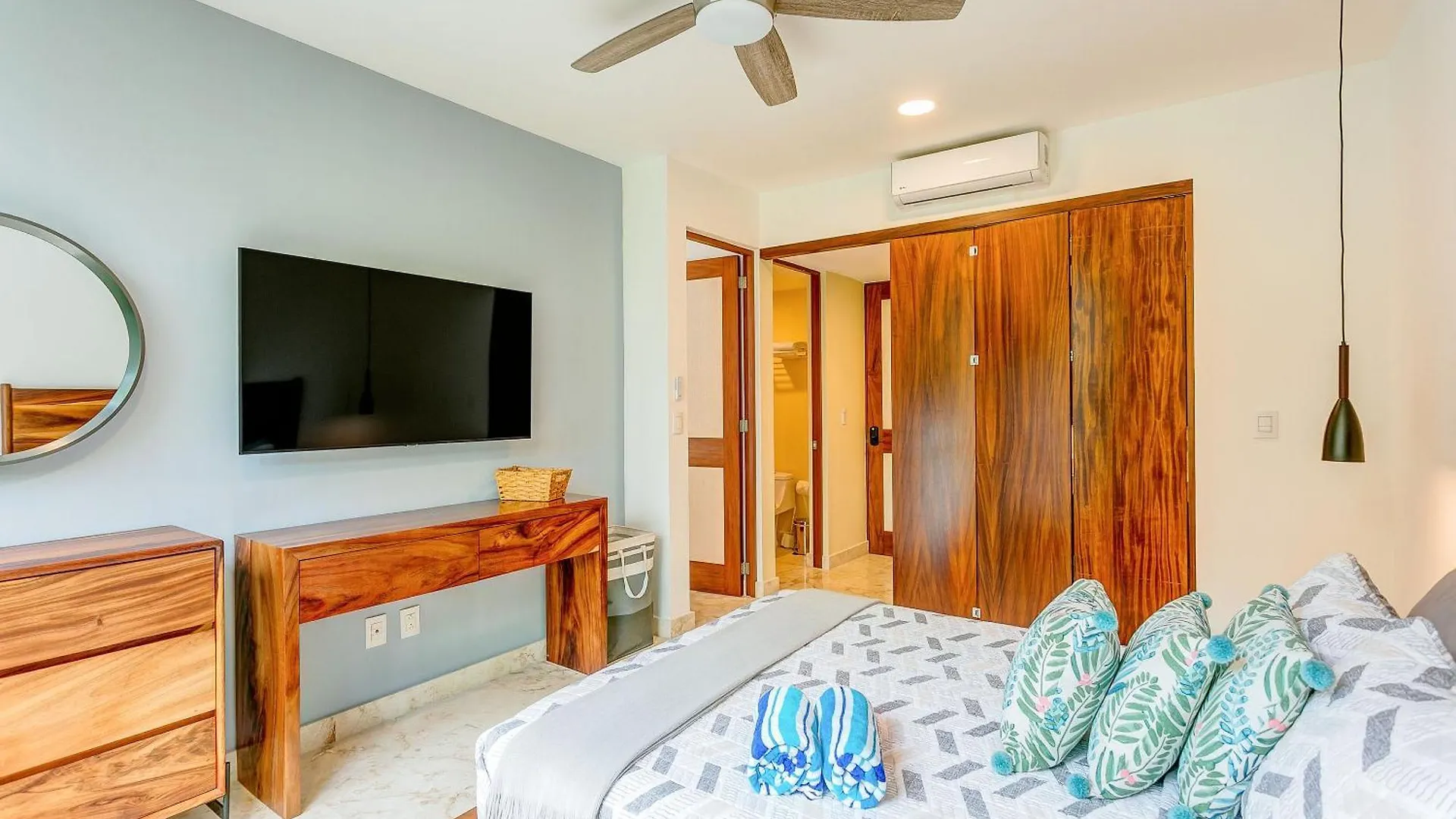 Tropical Bliss Apartments 3 Pools Rooftop Lounge And Gym Akumal