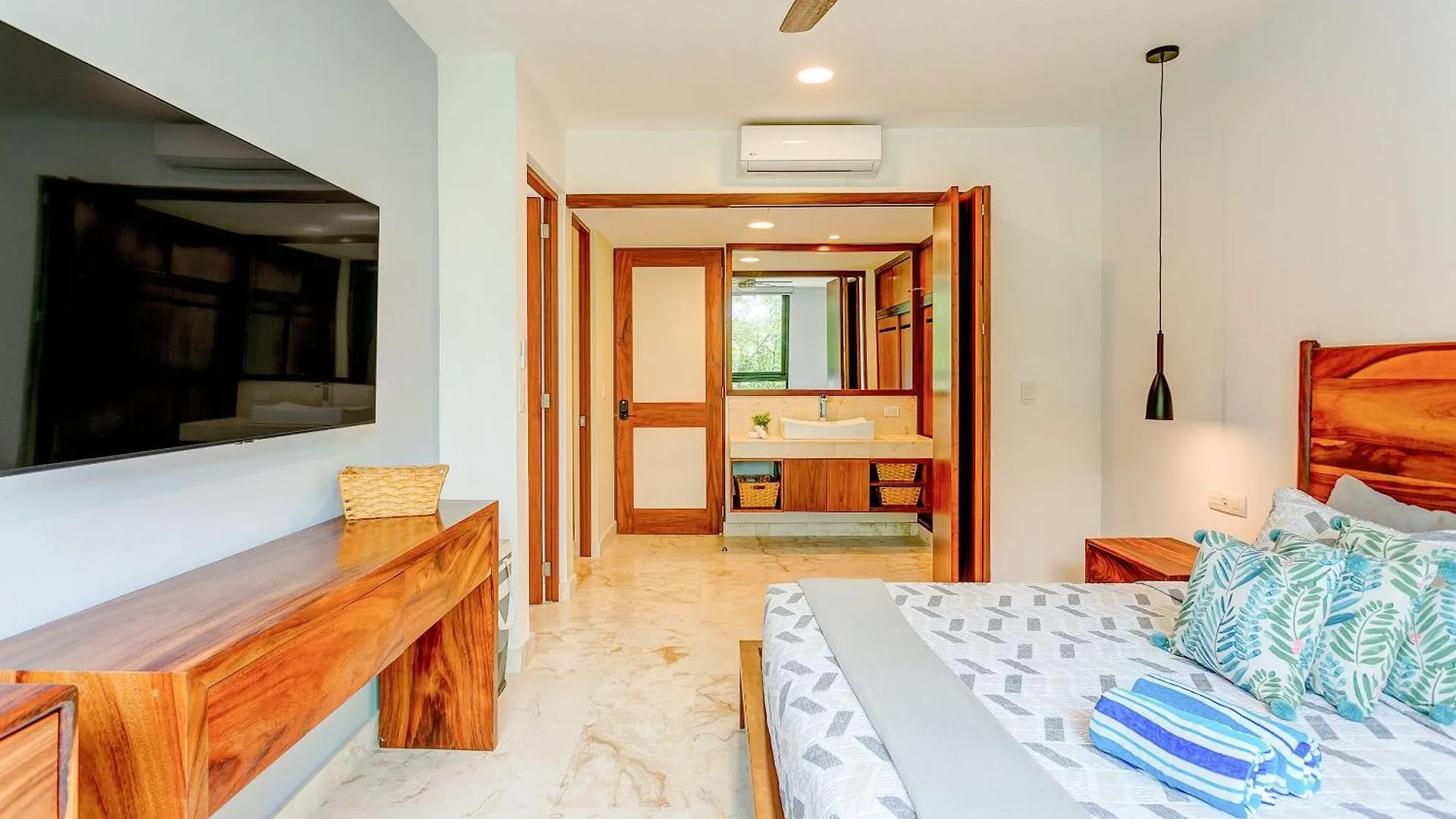 Tropical Bliss Apartments 3 Pools Rooftop Lounge And Gym Akumal Μεξικό